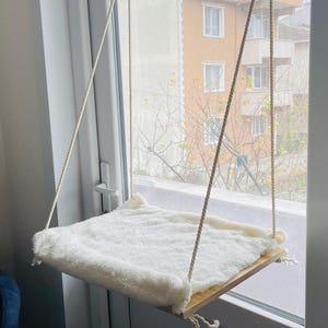 Cat Window Perch Cat Bed Window, Cat Window Hammock, Safety Cat Shelves Space Saving Window Mounted Cat Seat for Large Cats