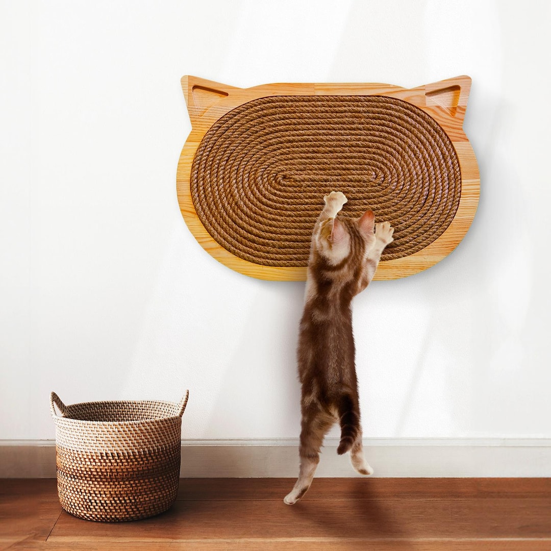 Wall Mounted Cat Scratcher: Sisal Rope Pine Wood