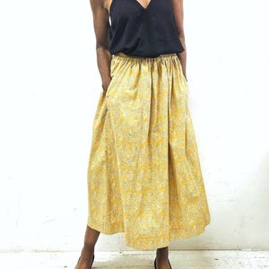 Cotton you need to smell and rub! Feels like Summer Skirt w/ Pockets, 100 % Cotton Skirt, Vintage Print Skirt, Summer Fall Midi Skirt