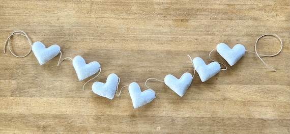 WHITE Felt Heart Garland | Bunting | Nursery/Wedding/Shower Decor | Photo Prop | valentines garland