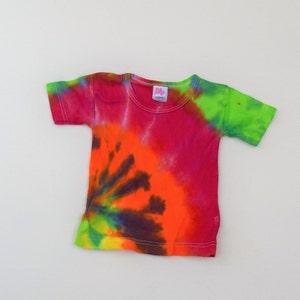 Tilt a Whirl ~ Tie Dye Baby Short Sleeve T-shirt (iDesign Stretchy Ribbed Size 2T) (Runs Small)