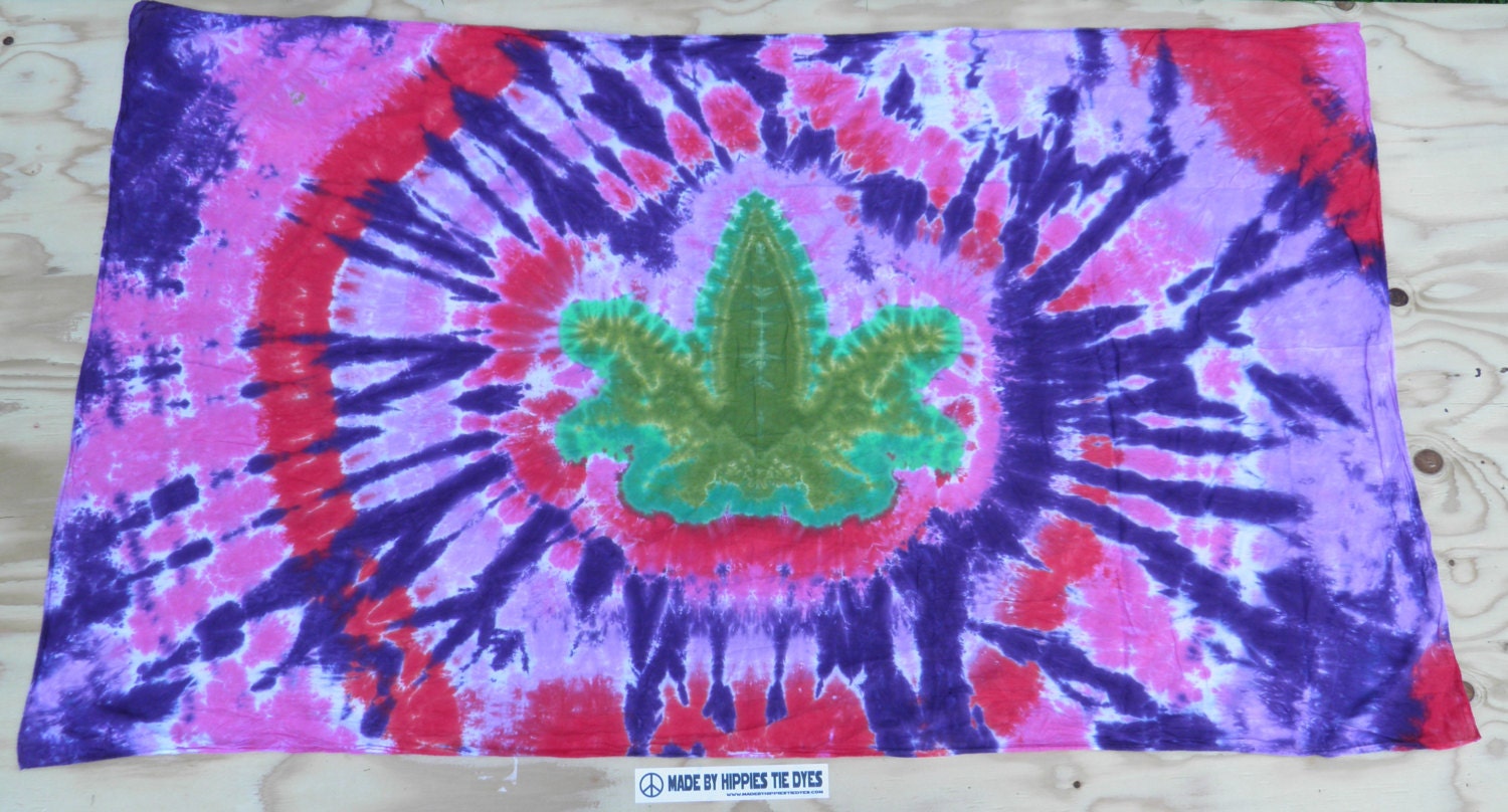 Cannabis Leaf Tie Dye Tapestry #41 (dharma Trading Co. Size 44