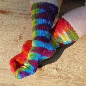 Rainbow Tie Dye Happy Socks (Made By Hippies Tie Dye In Stock) (Dharma Trading Co. Bamboo Socks Size Adult Large)
