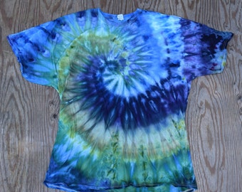 Surfers Paradise ~ Ice Dye Spiral Tie Dye T-Shirt (Fruit of the Loom Heavy Cotton HD Size 2XL) (OOAK) TD-229