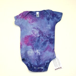Snow Day Snow Dye #218 ~ Tie Dye Baby Short Sleeve Onesie (American Apparel Organic Cotton Sustainable Edition 4001ORG) (Size 12-18 months)