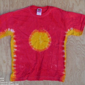 The Sun Tie Dye T-Shirt (Fruit of the Loom Size Youth L 14-16) (One of a Kind)