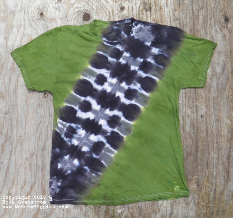 Camouflage Bandolier Tie Dye T-Shirt Size L Fruit of the Loom One of a Kind image 1