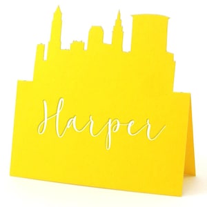 Tarjetas de lugar para bodas con siluetas del horizonte de la ciudad de Cleveland, Ohio Números de mesa con siluetas del horizonte de la ciudad Tarjeta de lugar personalizada Etiquetas con nombre para bodas de destino Tarjetas de lugar