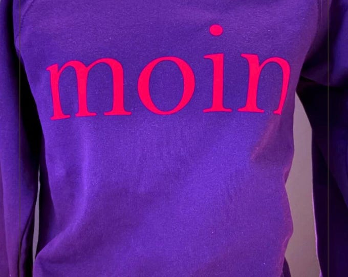 The sweater that says hello before you do!