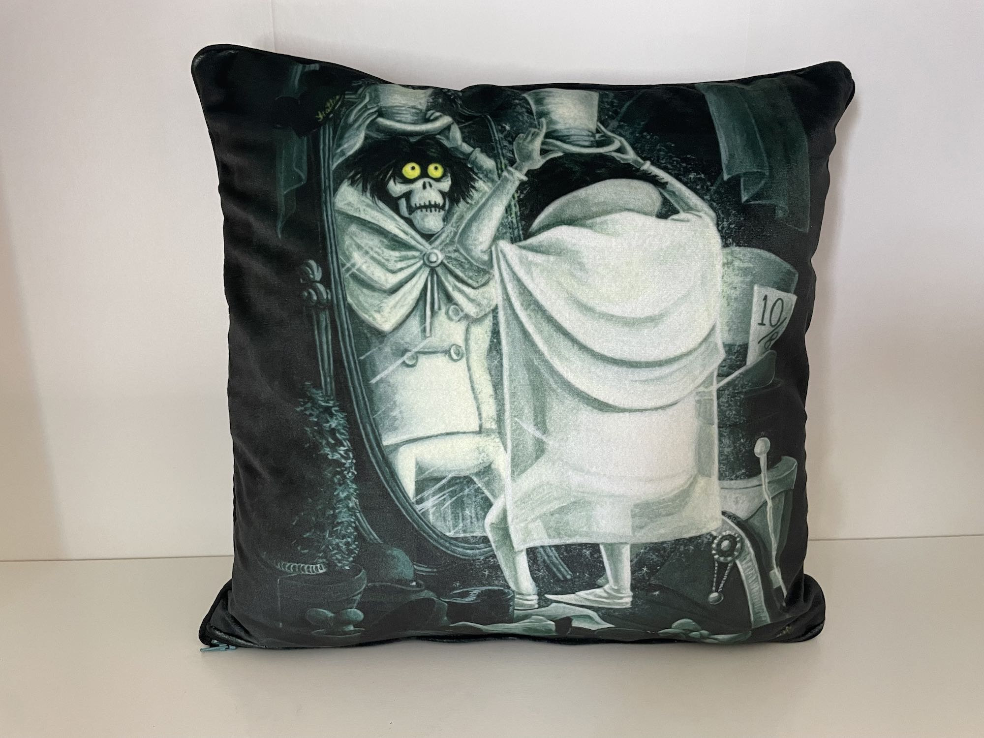 Velvet Hatbox Ghost Pillow - Disneyland Haunted Mansion Tribute