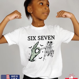 Sudadera infantil con meme de la temporada espeluznante Six Seven, camiseta juvenil con gráfico divertido con el número 6/7, camiseta viral de Halloween de TikTok, camiseta con meme de moda