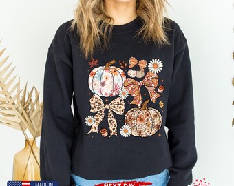 Trendy Floral Pumpkin Fall Shirt, Coquette Fall Collage Hoodie, Coquette Style Hoodie, Fall Bow Pumpkin Tee, Autumn Pumpkin Bow Sweatshirt