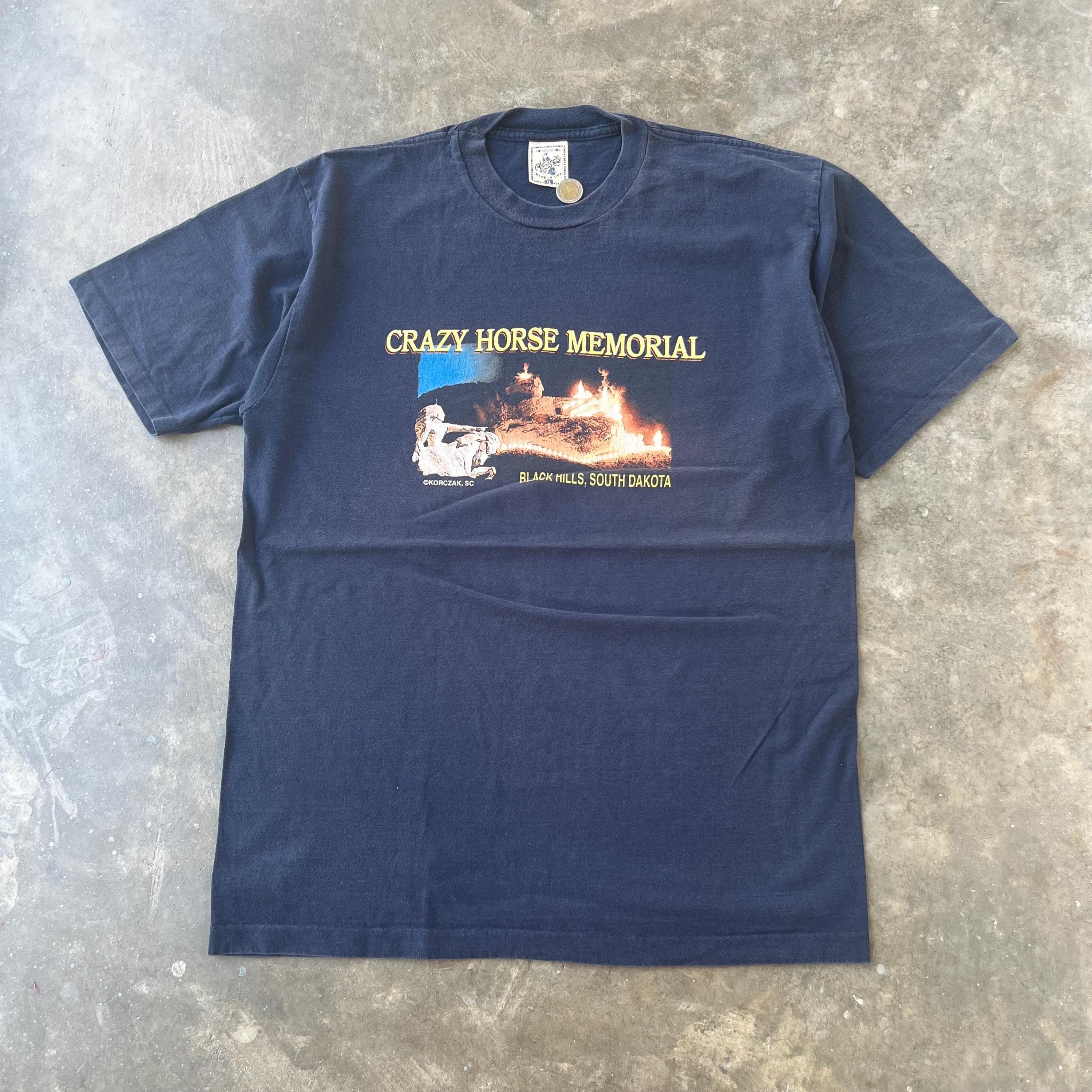 Vintage 90s Crazy Horse Memorial T-shirt, Black Hills South Dakota 