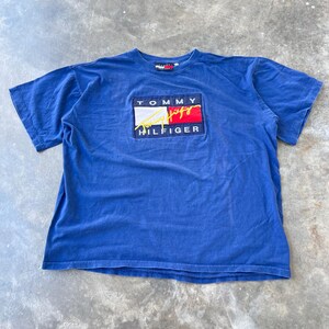 90s Tommy Hilfiger T Shirt - Etsy