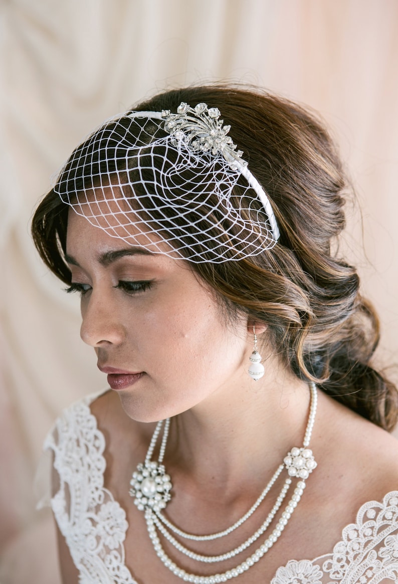 Petite Birdcage Veil With Crystal Brooch Wedding Veil Bridal Etsy