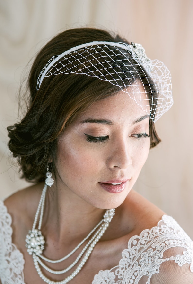 Petite Birdcage Veil With Crystal Brooch Wedding Veil Bridal Etsy