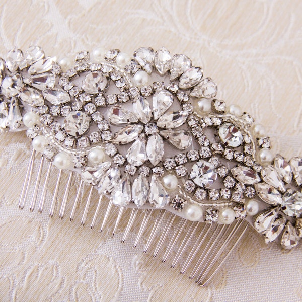 Bridal Haircomb, Wedding Haircomb, Bridal Hair Accessories, Crystal Haircomb, Rhinestone Haircomb, Bridal Head Piece