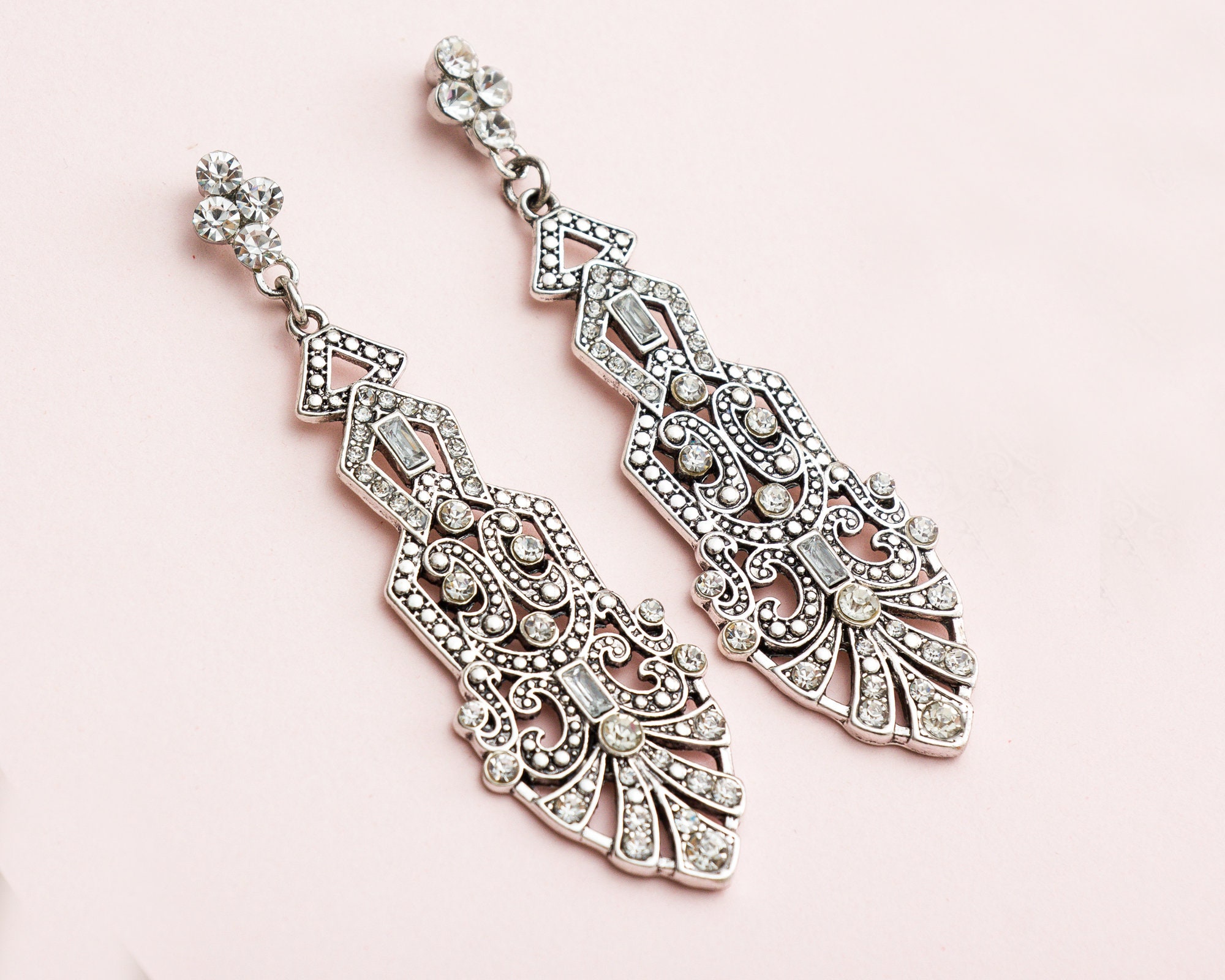 Boucles D'oreilles Clous Art Déco Taï-chi Avec CZ Bleu - Style Great Gatsby - Mariage Ou Soirée