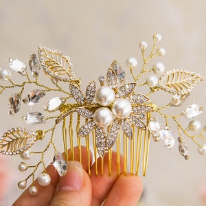 Wedding Hair Comb Gold Bridal Hair Comb Bridal Hair Jewelry Gold Crystal Hair Comb Floral Bridal Hair Comb Bridal Back Comb