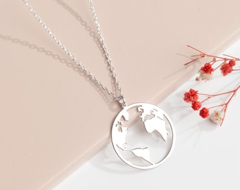Gold Earth Map Necklace Disk Pendant Locket Dainty World Pendant Necklace Earth Globe Necklace Gold World Necklace Travel Graduation Gift