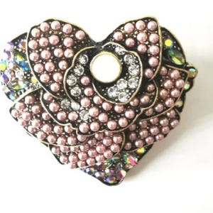 Broche vintage Heidi D'Aus em formato de coração, pérola roxa clara com cristais, achados raros e colecionáveis