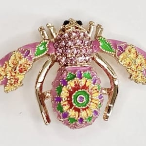 Vintage Joan Rivers Pink floral Bee Pin Brooch Rare Finds Collectibles