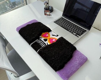 Tufted Anime Rug – Custom Kawaii Desk Mat For Keyboard, Handmade Gaming Mouse Pad, Cool Gamer Carpet, Unique Anime Gift For Fans