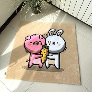 Bonita alfombra de mechones: Conejito y cerdito, mejores amigos / Alfombra personalizada con dibujos animados / Decoración de animales kawaii / Tapete de mechones hecho a mano