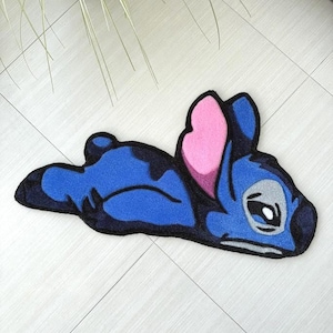 Bonita alfombra azul de extraterrestre / Alfombra con mechones inspirados en dibujos animados / Decoración kawaii para habitación infantil / Alfombra personalizada hecha a mano / Alfombra para sala de juegos o dormitorio