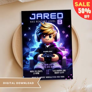 Könnte beinhalten: Eine digitale Einladung zu einer Videospiel-Geburtstagsparty. Die Einladung zeigt eine Comicfigur mit Kopfhörern, die einen Videospiel-Controller hält. Der Text auf der Einladung lautet "JARED HAT LEVEL 8 ERREICHT" und enthält Datum, Uhrzeit und Ort der Party.
