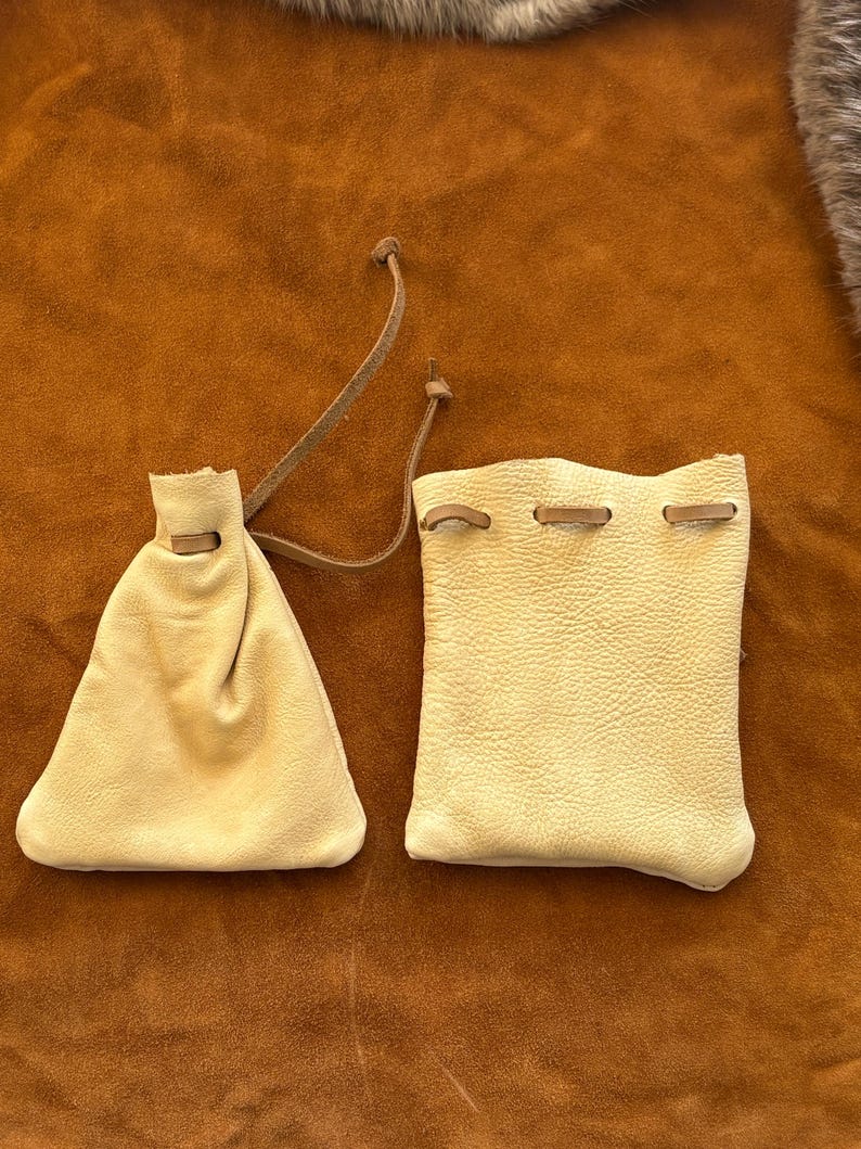 Handmade pouch's Buckskin leather pouch – Authentic Leather, each one is different image 5