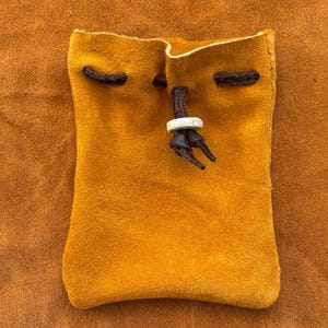 Handmade pouch's Buckskin leather pouch – Authentic Leather, each one is different image 11