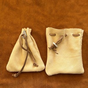 Handmade pouch's Buckskin leather pouch – Authentic Leather, each one is different image 4