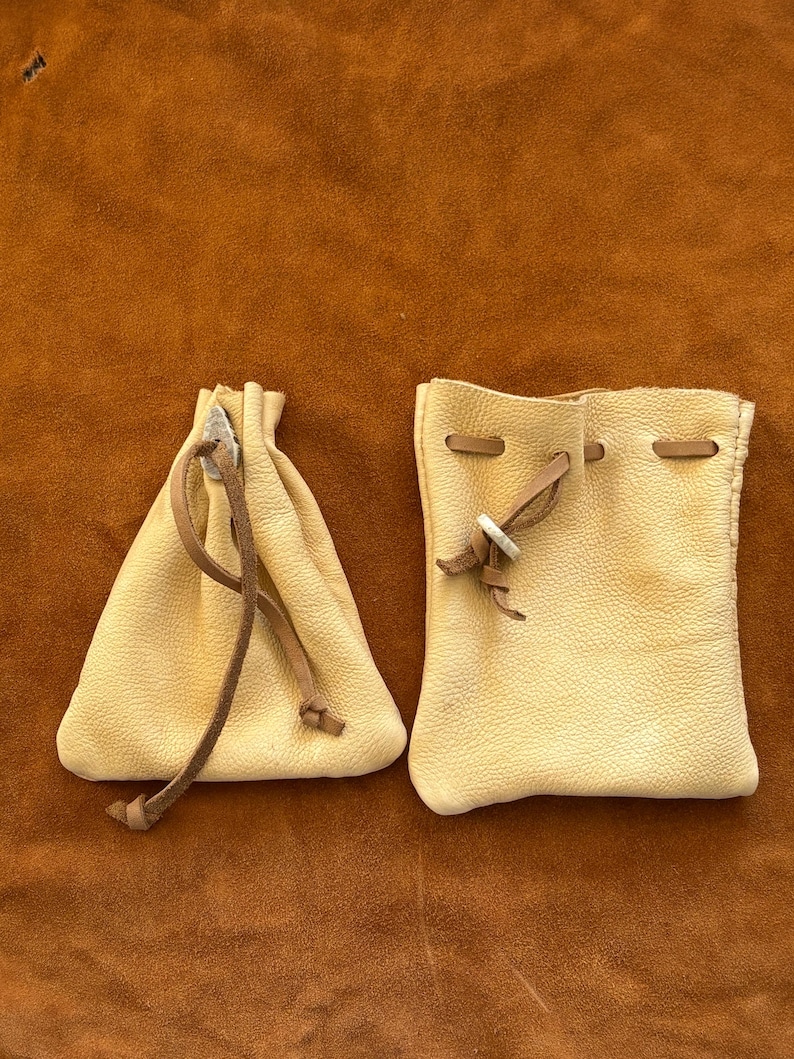 Handmade pouch's Buckskin leather pouch – Authentic Leather, each one is different image 4