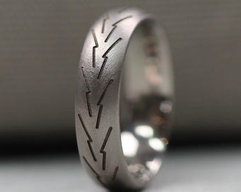 Titanium Wedding Ring. Corsa Motorcycle Tyre's Engraving. Comfort