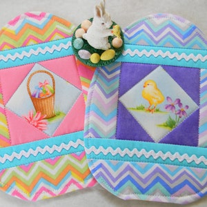 PDF: Egg-cellent Mug Rug, Egg Oval Coaster, Paper Pieced Quilt Pattern, Happy Spring, Easter Basket, Breakfast, Mini Quilt, FPP image 1