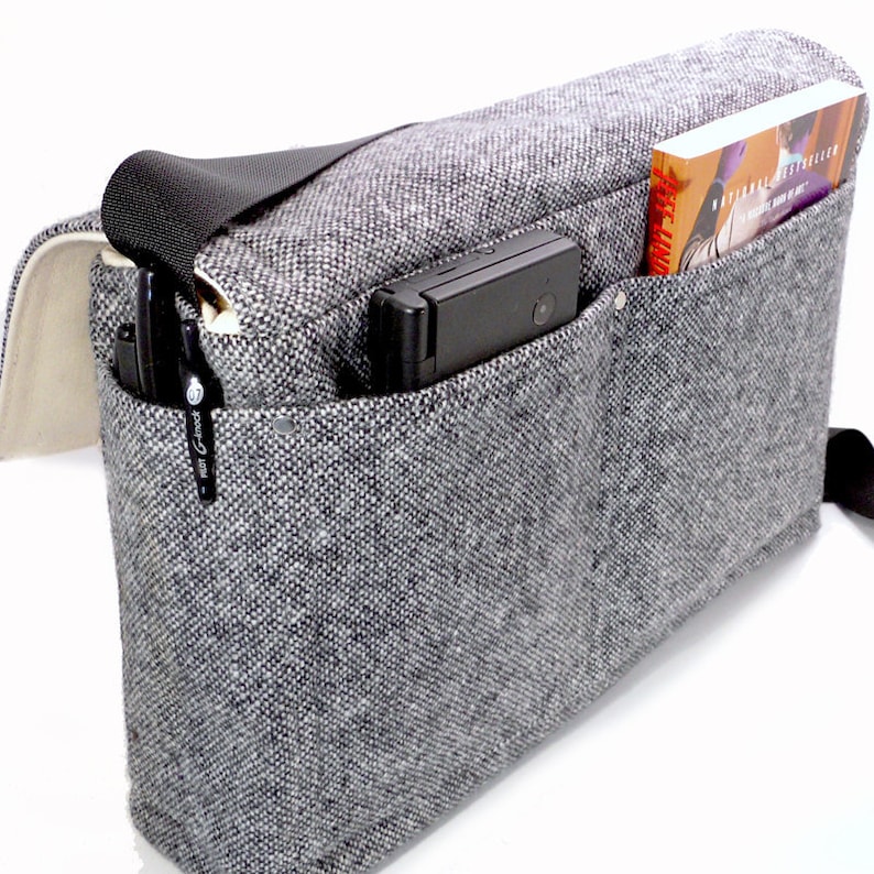 Ultimate Stash 13 MacBook Pro laptop messenger bag dark denim image 5