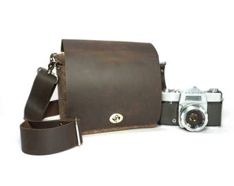 Camera messenger bag - small - brown tweed and leather