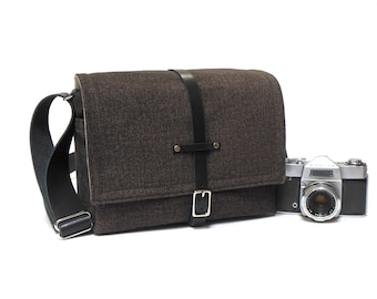 Medium DSLR camera bag with padded insert - dark gray