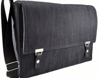15" MacBook Pro messenger bag - dark blue denim