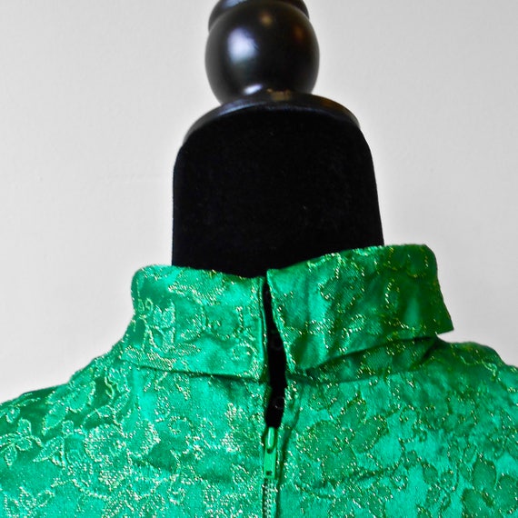 1960s Silk Emerald Green and Gold Gown with Chiff… - image 3