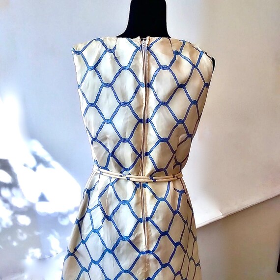 Mod 1960s Fishnet Silk Shift with Belt - Vintage … - image 4