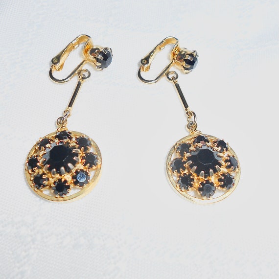 Beautiful Garnet Crystal Dangle Clip On Earrings - image 1