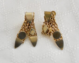 SALE Now 30% Off Unique Gold Tone Mesh Drop Screw Back Earrings