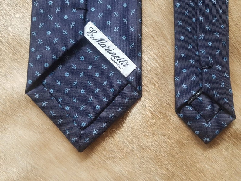E MARINELLA vintage hand-woven 5 Fold silk tie.