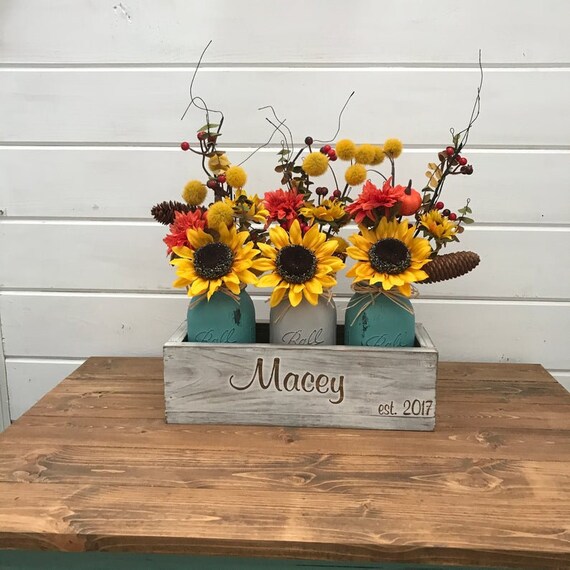 Primitive Coffee Table Centerpieces / Simple Charming Farmhouse Coffee