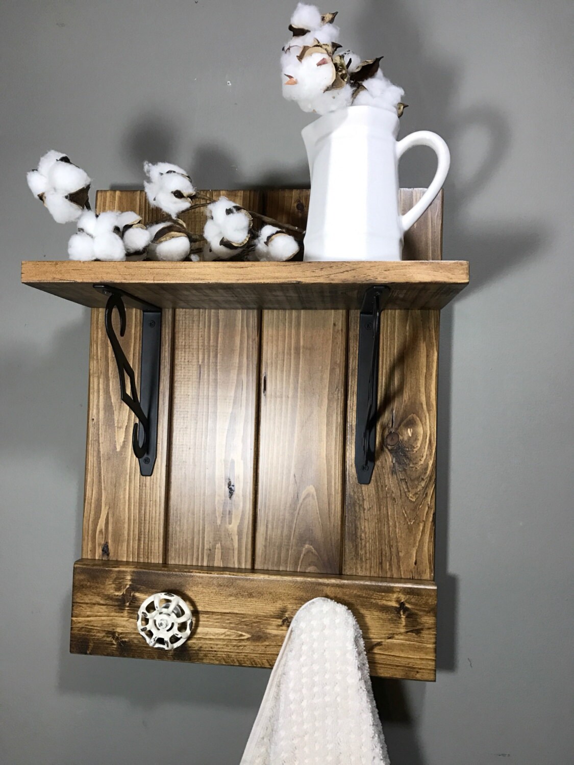bath towel storage
