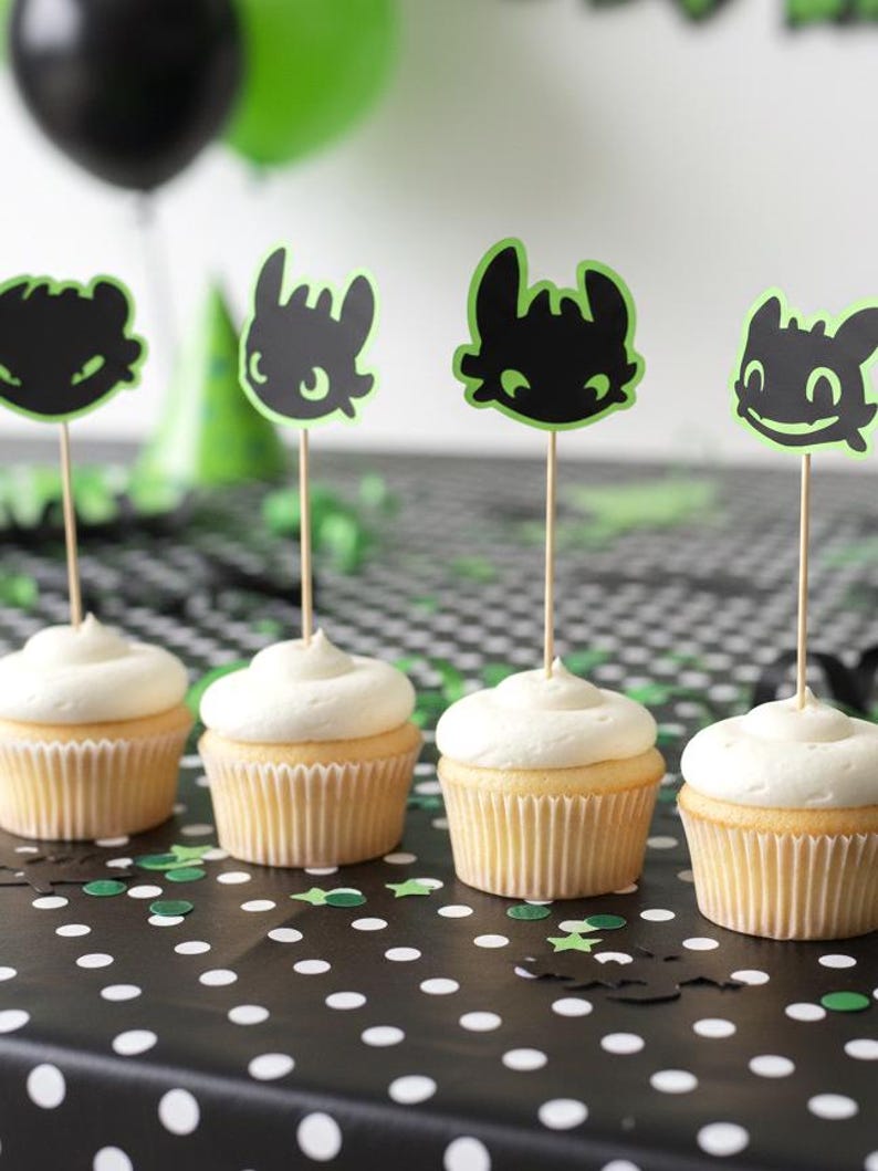 Toothless Candy Box & Cupcake Toppers SVG Bundle How to Train Your ...