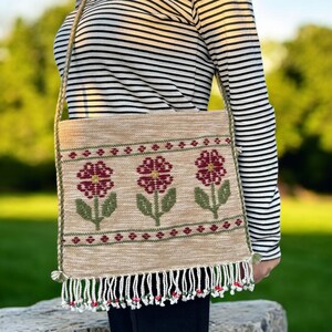 Handwoven Wool Crossbody Bag: Floral Embroidery, Boho Fringe Tote