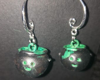 Bubbly Cauldron Earrings